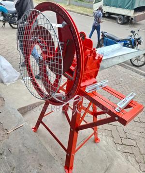 Milano (Indian) Chaffcutter 3 Blade With Electric Motor - thumbnail 2