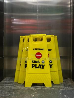 Caution Board Long Lasting Plastic - thumbnail 2