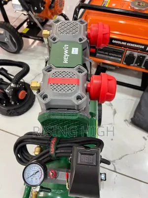 Portable Oiless Air Compressor