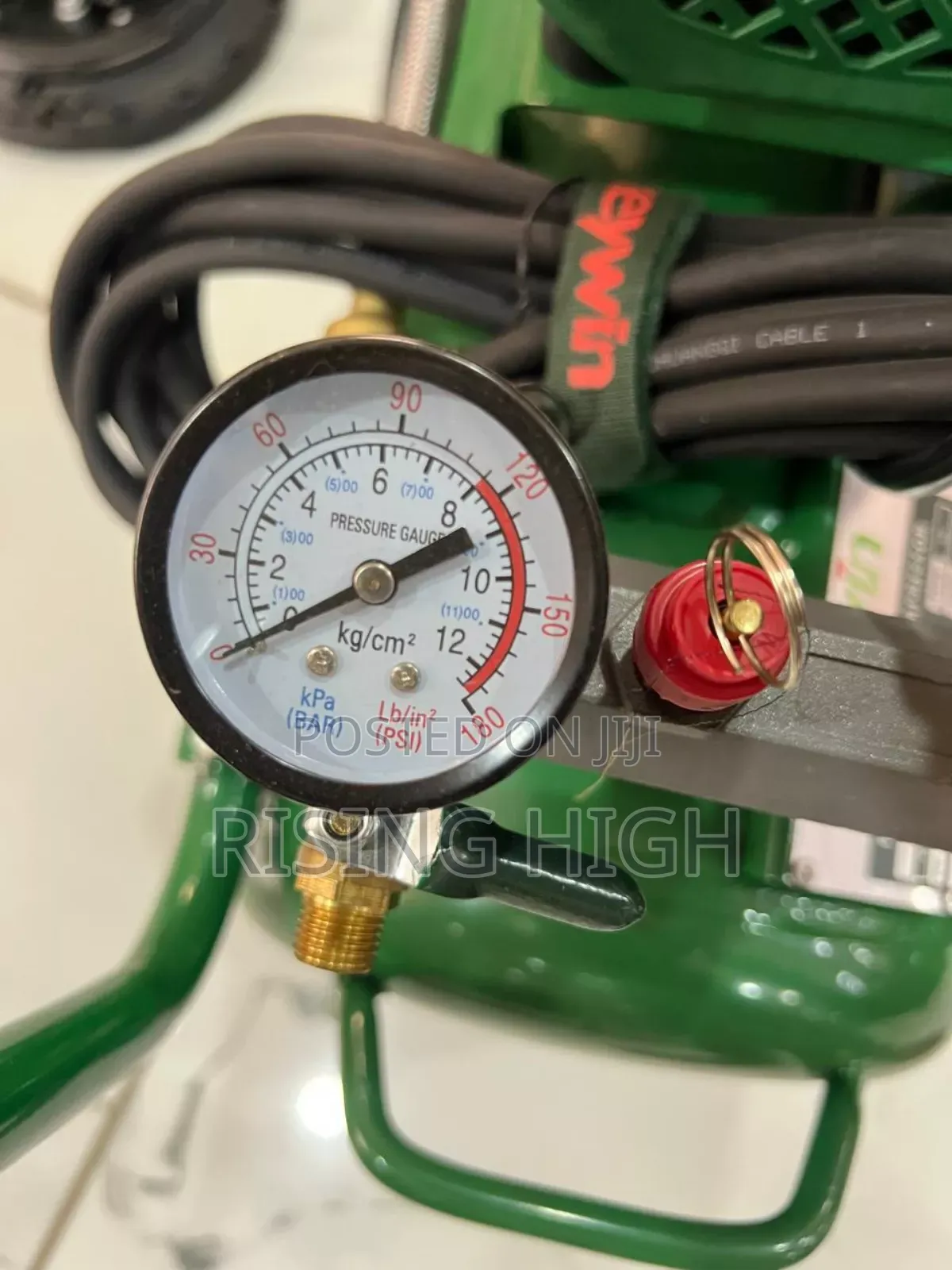 100 % Clean Air Oiless Air Compressor