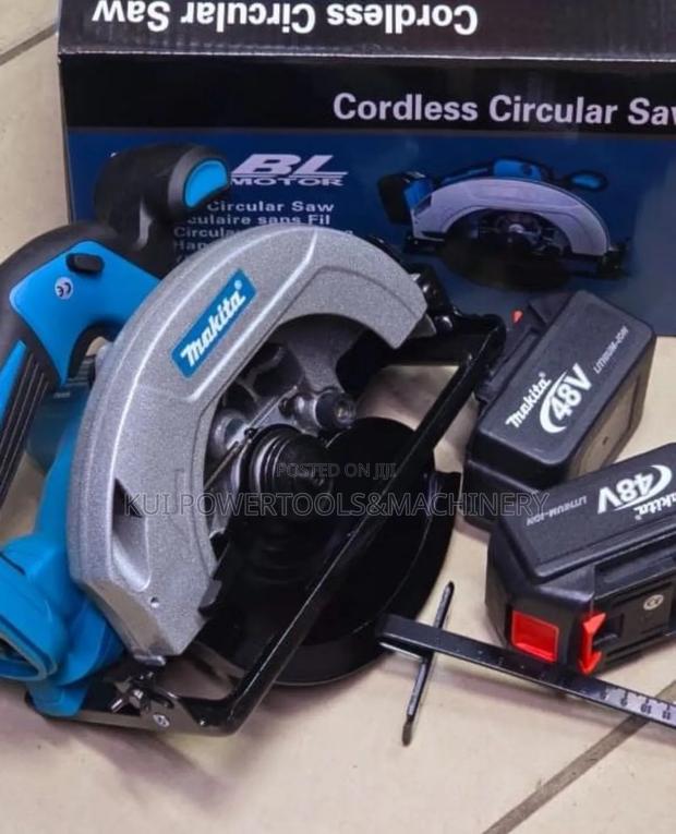 Makita Cordless Circular Saw/ Cordless Circular Saw