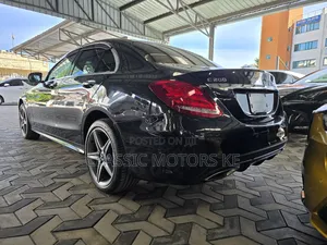 Mercedes-Benz C200 2018 Black