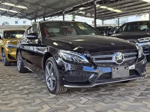 Mercedes-Benz C200 2018 Black