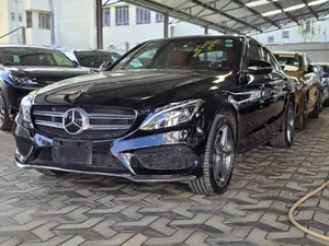 Mercedes-Benz C200 2018 Black