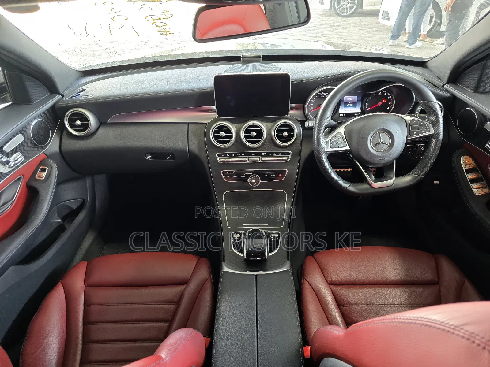 Mercedes-Benz C200 2018 Black