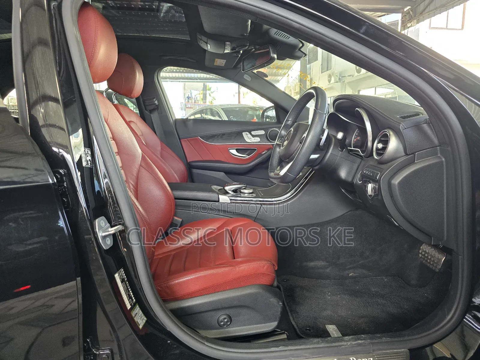 Mercedes-Benz C200 2018 Black