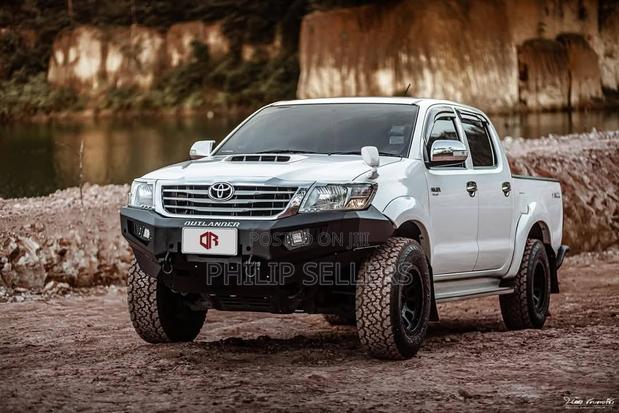 Steel Front Bumper Toyota Hilux 2011 - 2015 Bull Bar - thumbnail 3