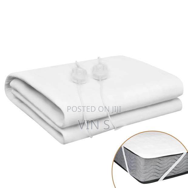 Electric Blankets{ Elëctric Blănkets} Electrîc Blankêts¬