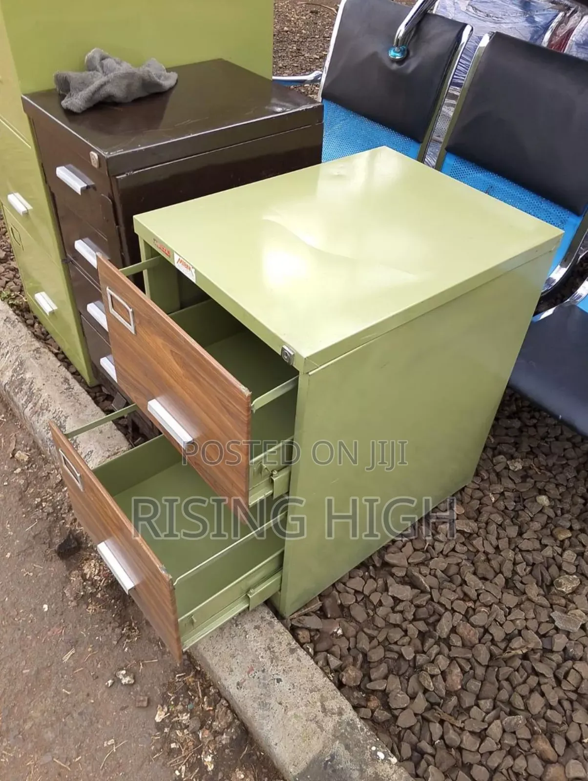 Sturdy 2 Drawer Filling Cabinet