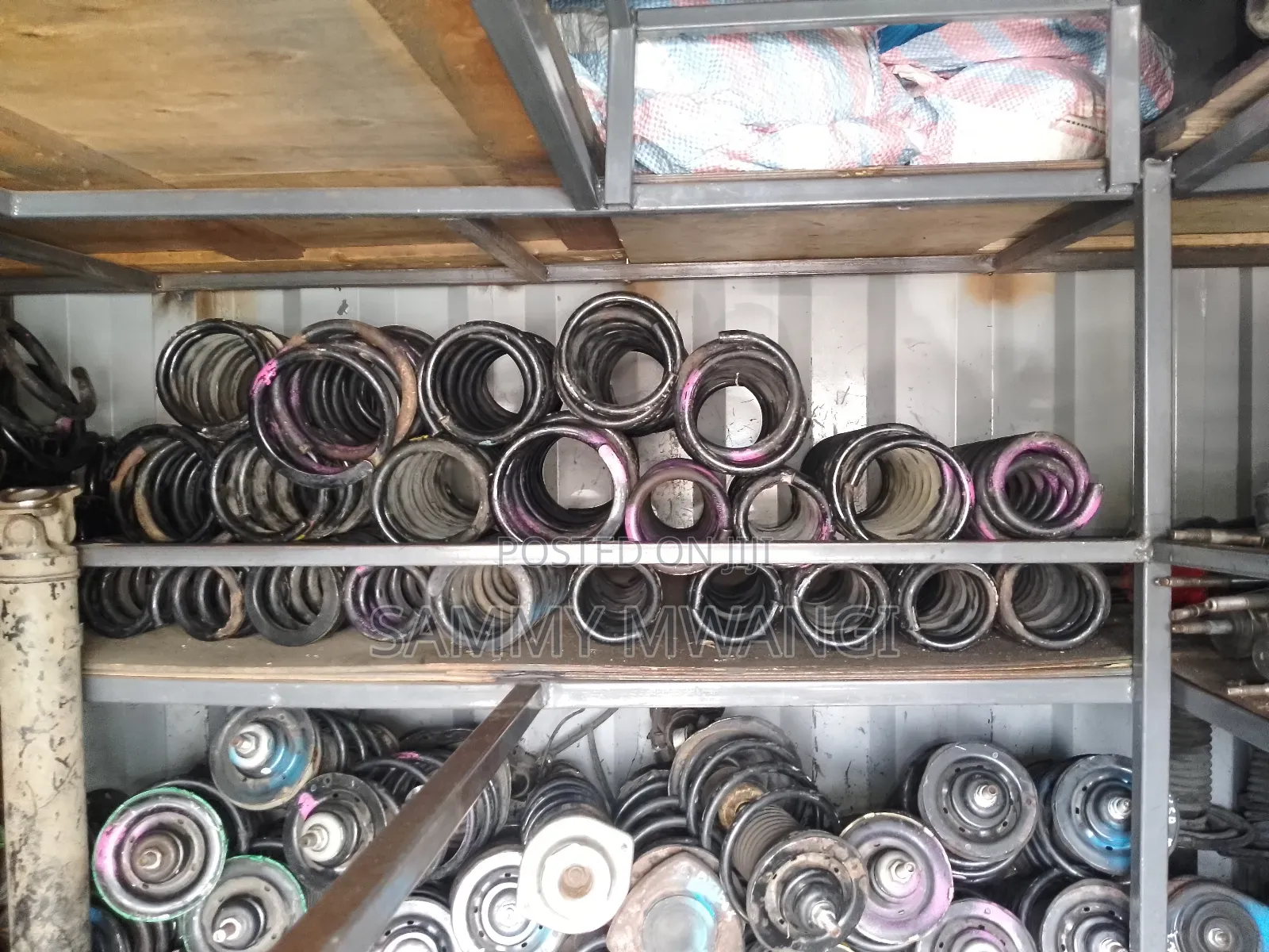 Toyota Sienta Axio Fielder Front Shock