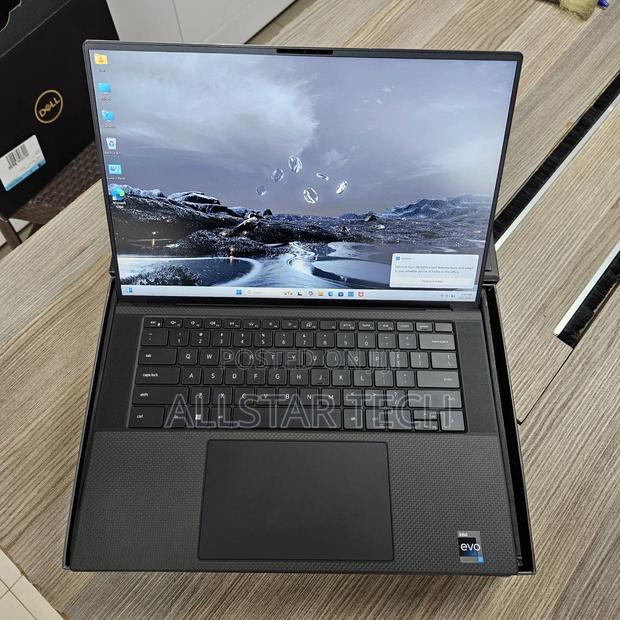 Laptop Dell XPS 15 9530 16GB Intel Core I7 SSD 1T