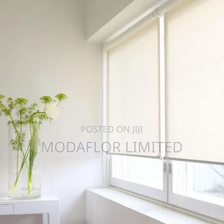 Sunscreen Roller Blinds – Elevate Your Interiors Today
