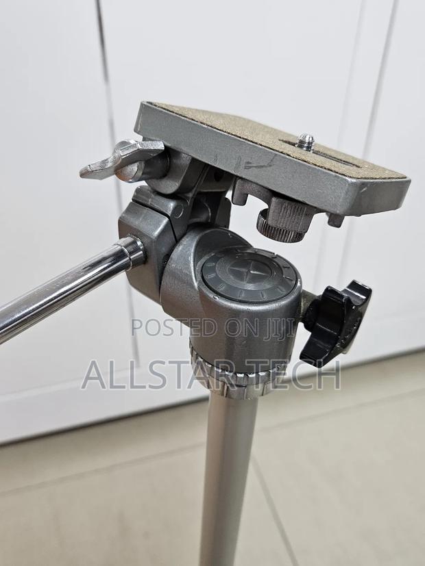 Camera Tripod Stand - thumbnail 4
