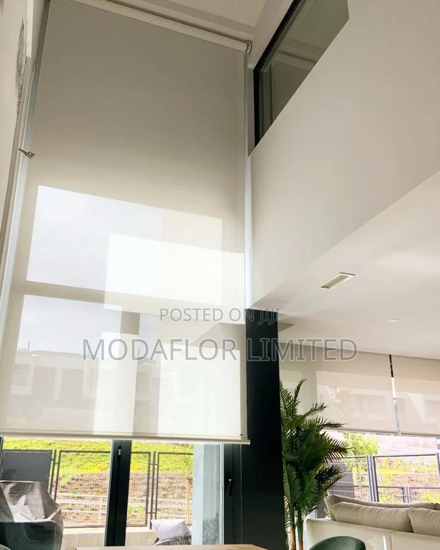 Sunscreen Roller Blinds – Energy Saving, Style Boosting - main view