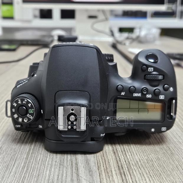 Canon Eos 90d DSLR Camera (Body Only) - thumbnail 3
