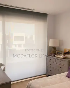 Sunscreen Roller Blinds – A Designer Touch for Your Windows