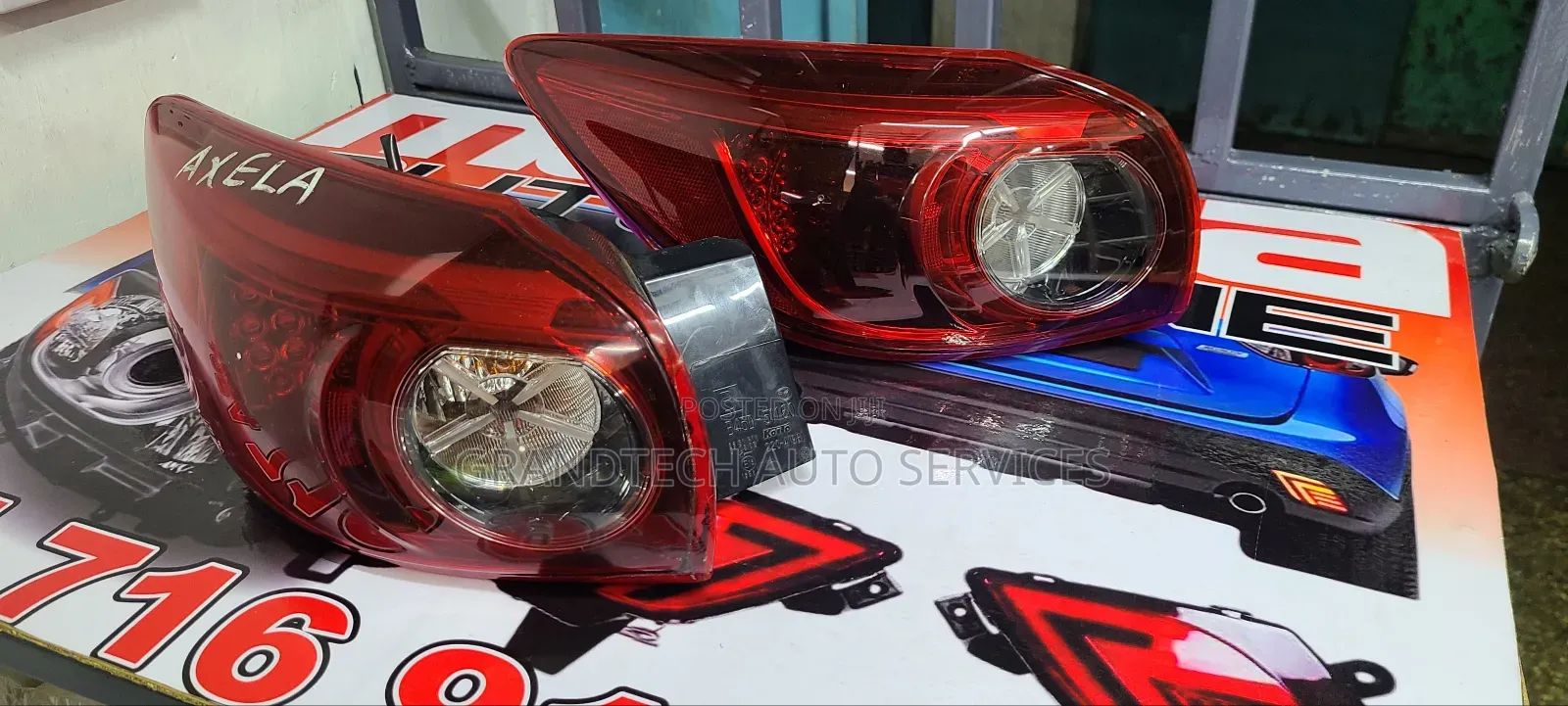 Mazda Axela Taillights