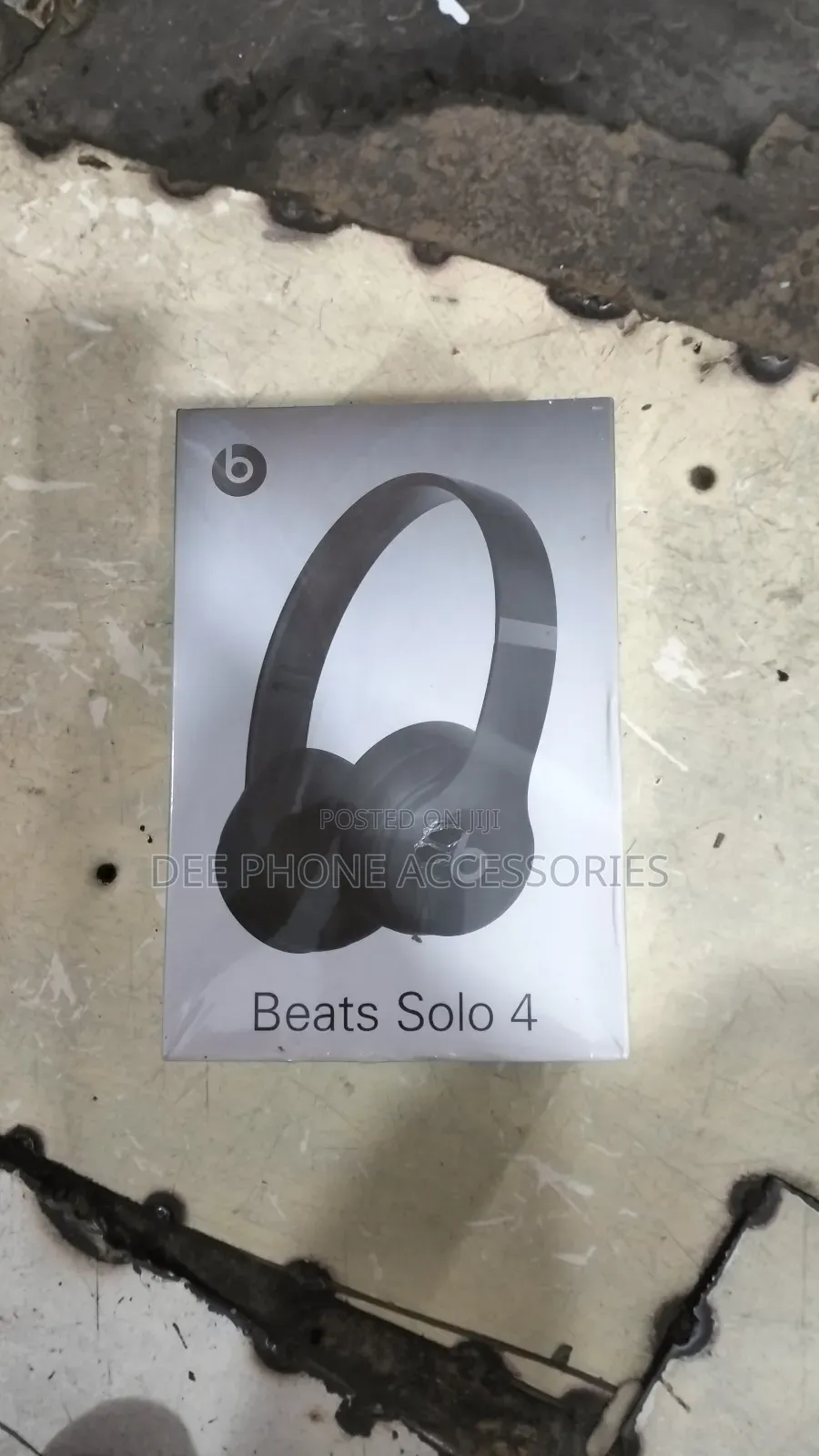 Beats Solo 4 Bluetooth Headphones