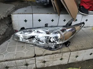 Toyota Wish 2012 -2015 Headlight Non Xenon