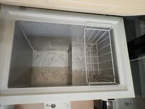 Westpoint Top Door Freezer