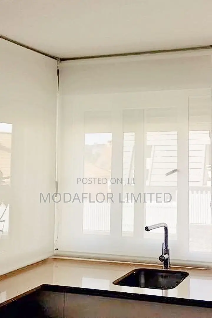 Sunscreen Roller Blinds – Elevate Your Interior Look