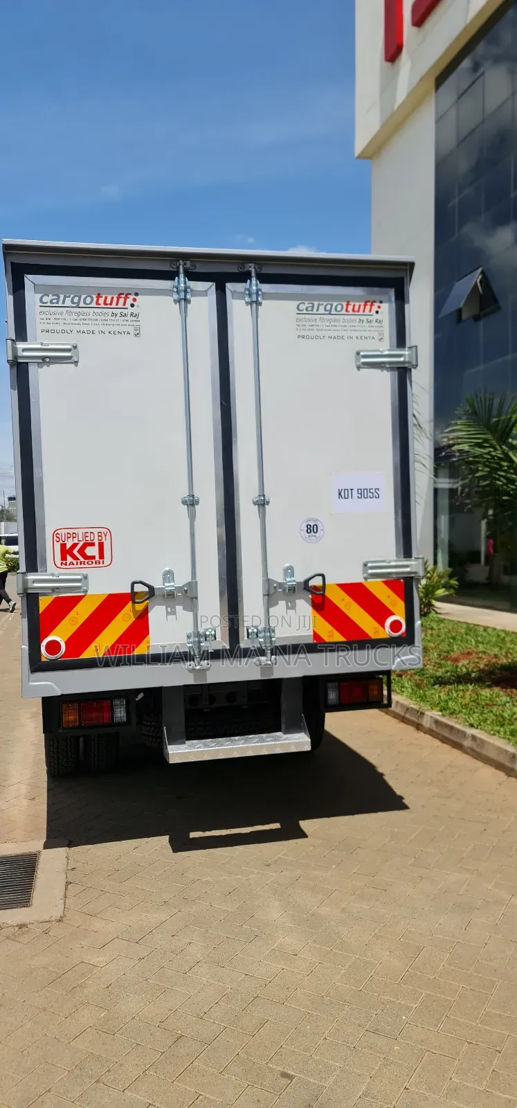 NMR Refrigerated Body