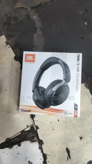 JBL/Bose Tune Zb 590 Bluetooth Headphones