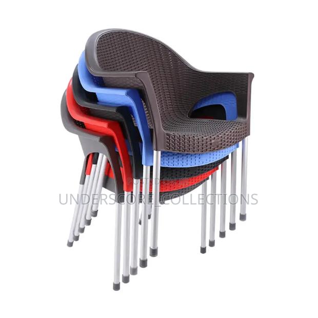 Stackable Cafeteria Chairs With Aluminum Legs