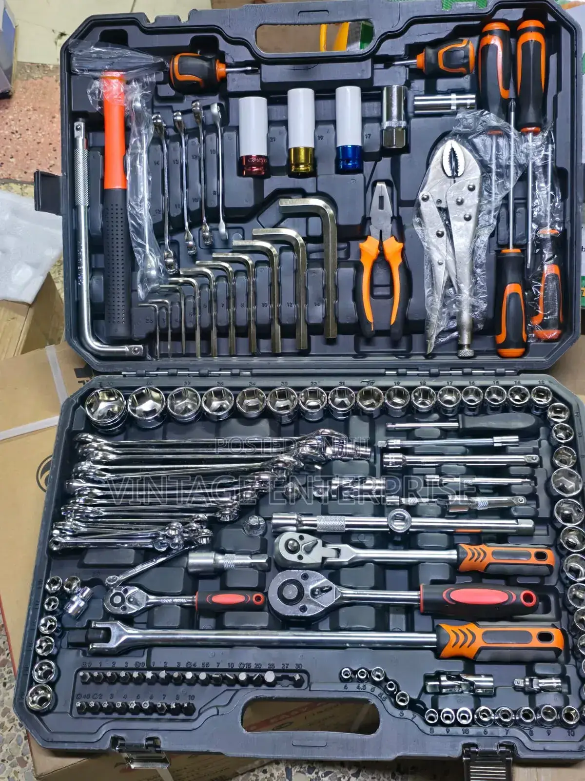 142pcs Mechanical Tools