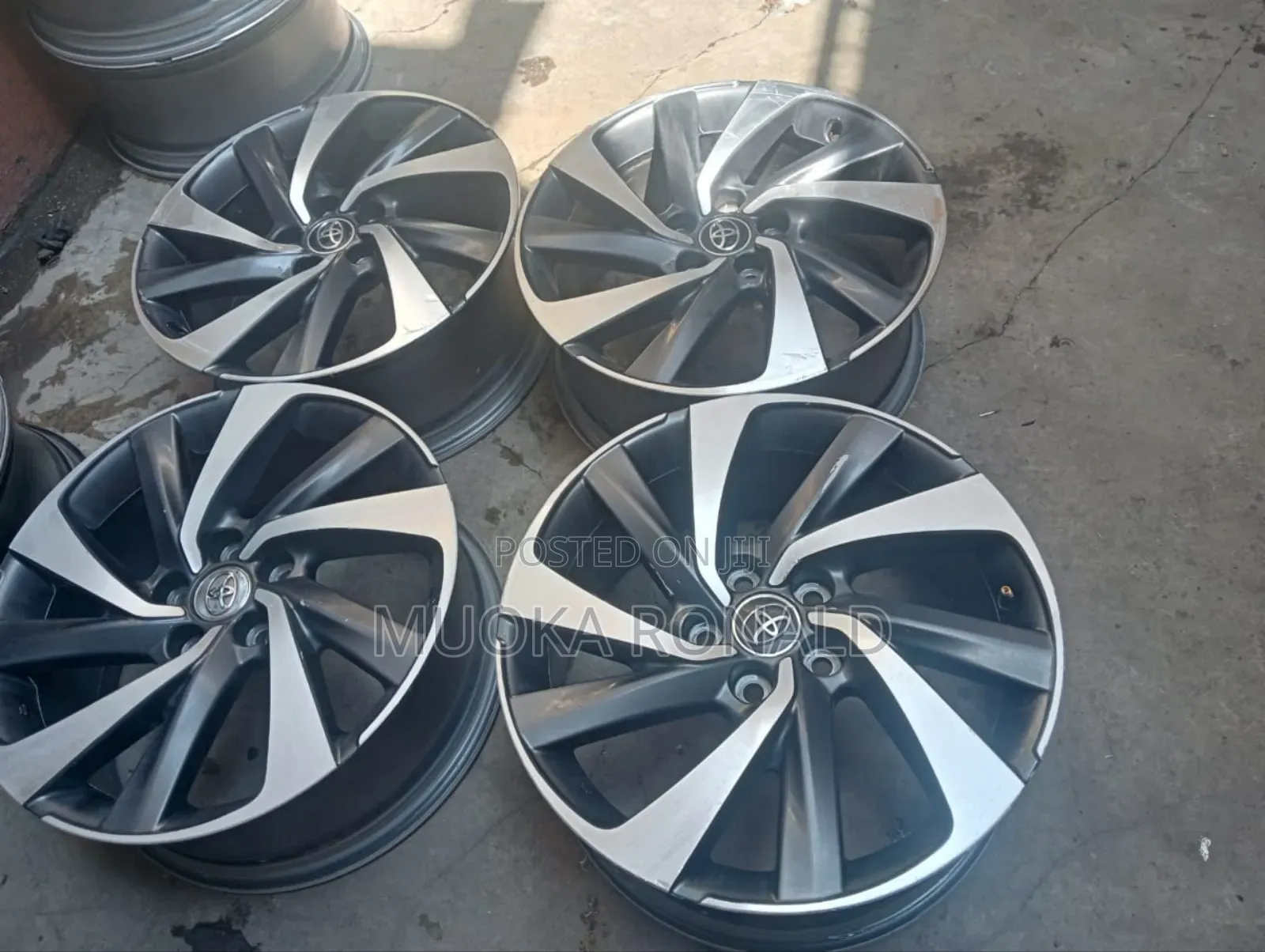 18 Rims Rav4