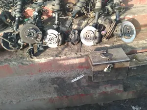 Nissan Tiida. Note Nv200. Complete Shock 