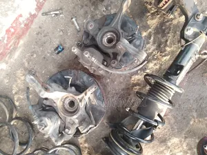 Hnda Fit Front Hub for Ground Clearance
