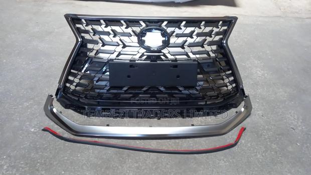 Front Grille Lexus Lx 570 2021