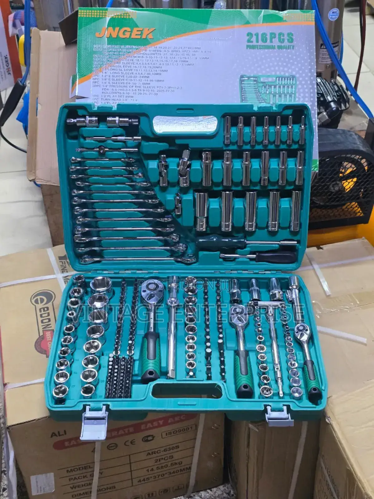 216pcs Chrome Vanadium Set