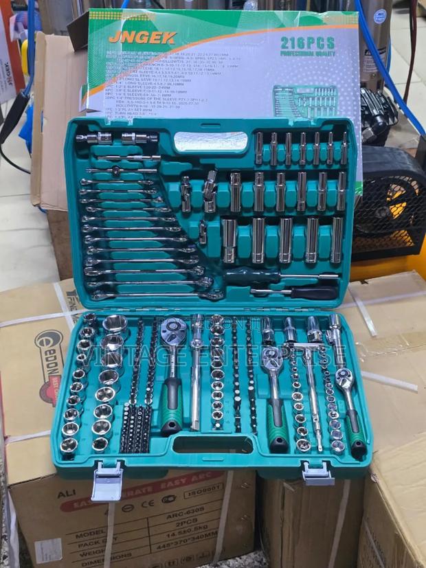 216pcs Chrome Vanadium Set