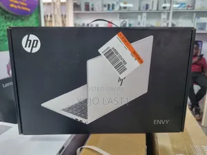 New Laptop HP Envy 14 16GB Intel Core I7 SSD 512GB