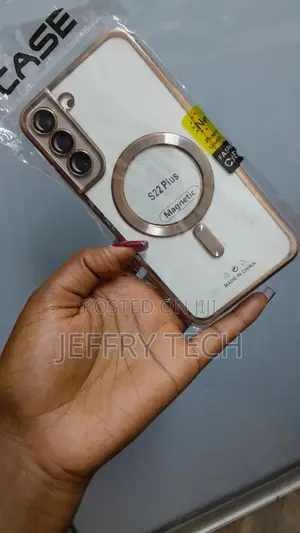 Mvvkky Electroplated Transparent Case for Samsung S22+