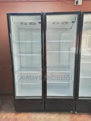 (5tray,) Display Fridge/ Perfect Performance.