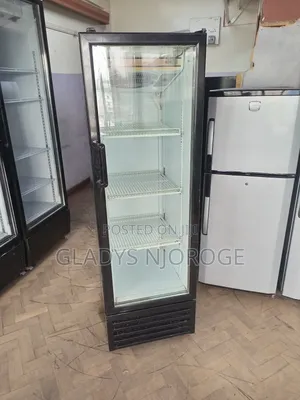 Medium White Black ( 300l) Display Fridge