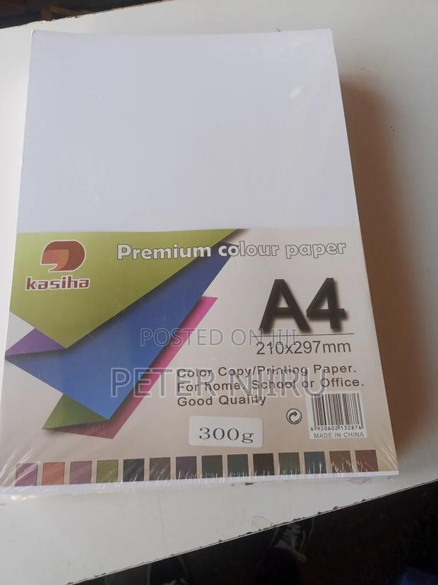 Premium Ivory Paper A4 300gsm - main view