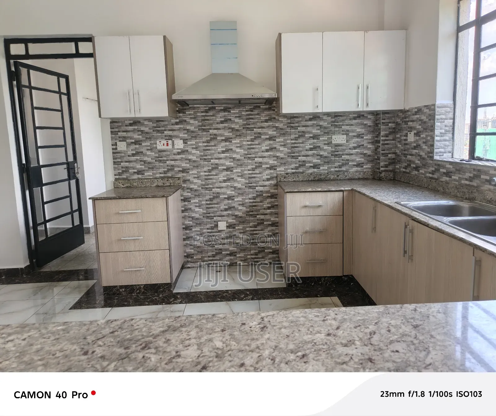 3bdrm Apartment in Parklands for rent