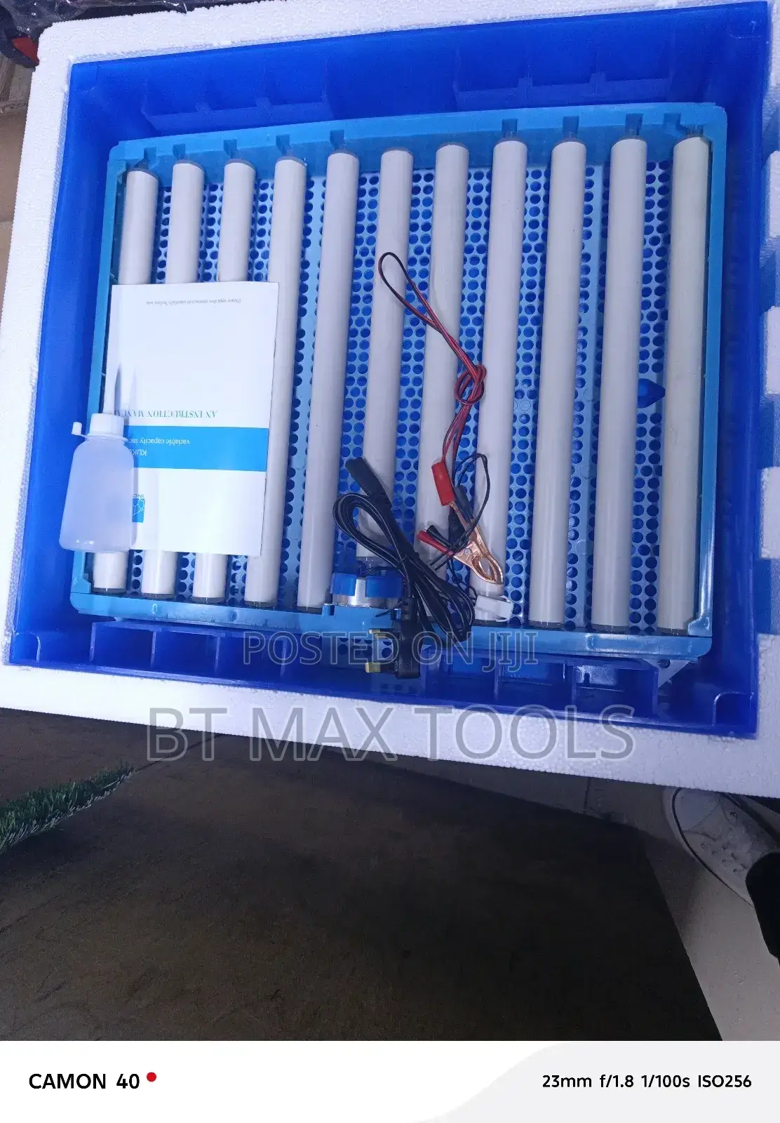 64 Eggs Incubator
