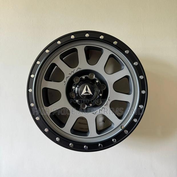 Size 17/6/139 Offset Hillux Rims - thumbnail 2