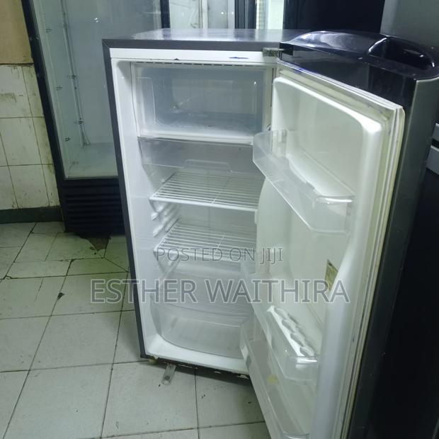 Sumsung Single Door Fridge - thumbnail 3