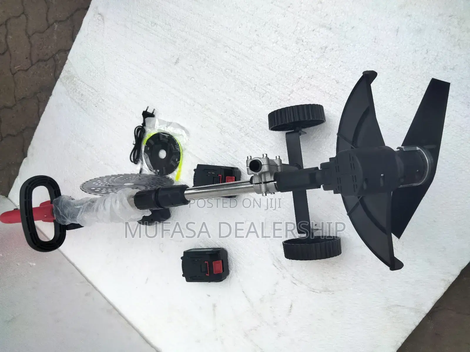 Effortless Brush Cutter/Lawn Mower Seller