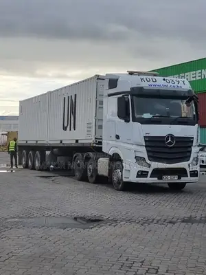 Trailers for Hauling Goods Available. Local and Cross Border