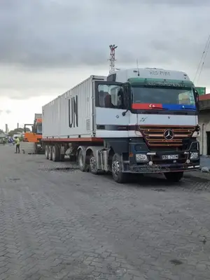 Trailers for Hauling Goods Available. Local and Cross Border