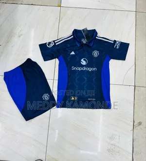 Arsenal Unique 2pc Kids Jersey