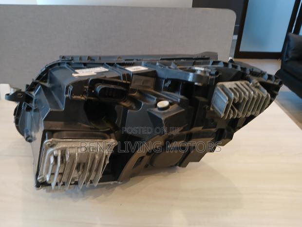 Genuine W205 Headlight - thumbnail 2