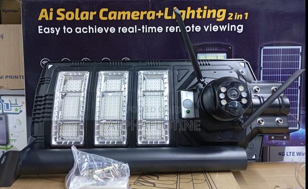 Ai Solar Camera + Lighting 2-in-1 With V380